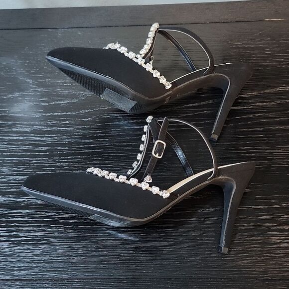 BRAND NEW TOP MODA POINTED TOE JEWEL STUDDED ANKLE STRAP CLOSURE SANDAL - Picture 12 of 16